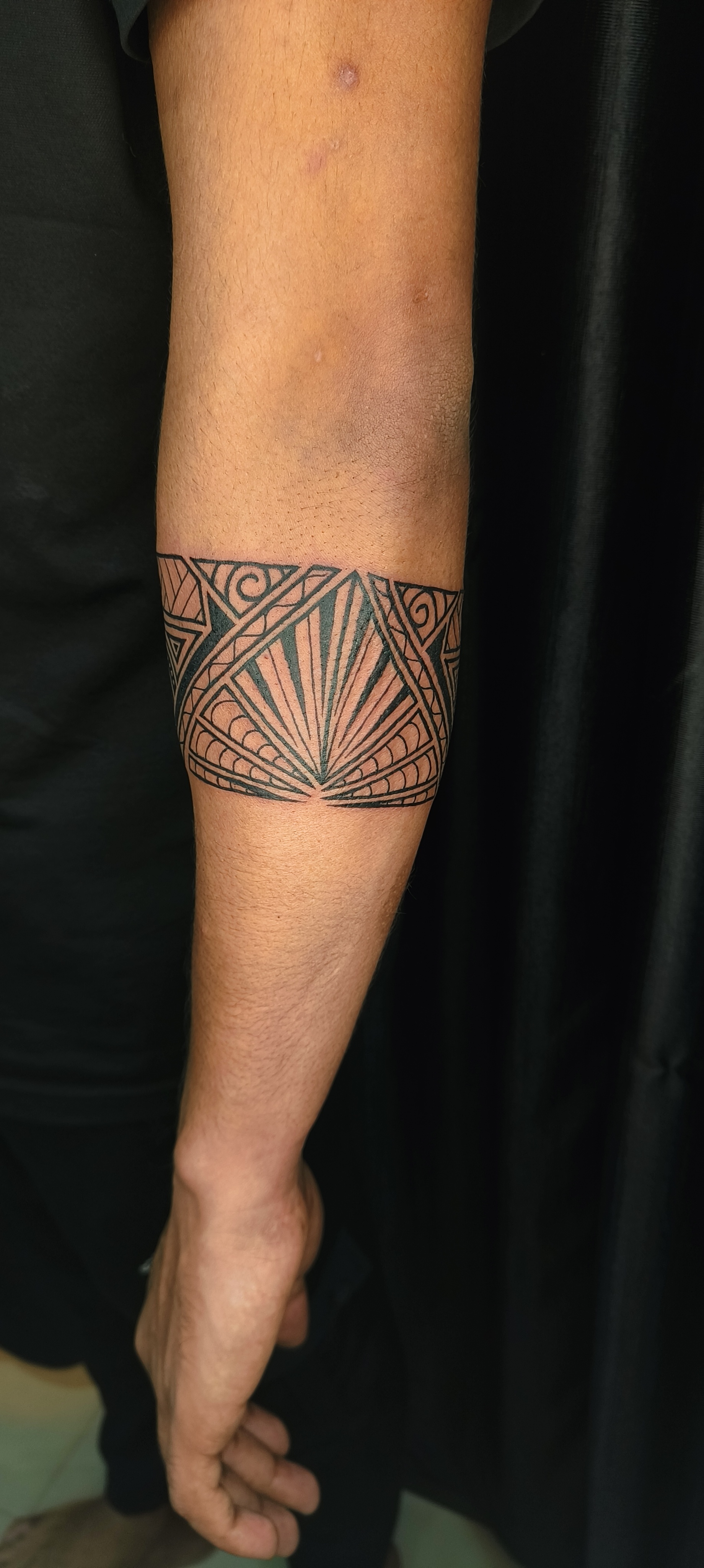 Arm Band 2