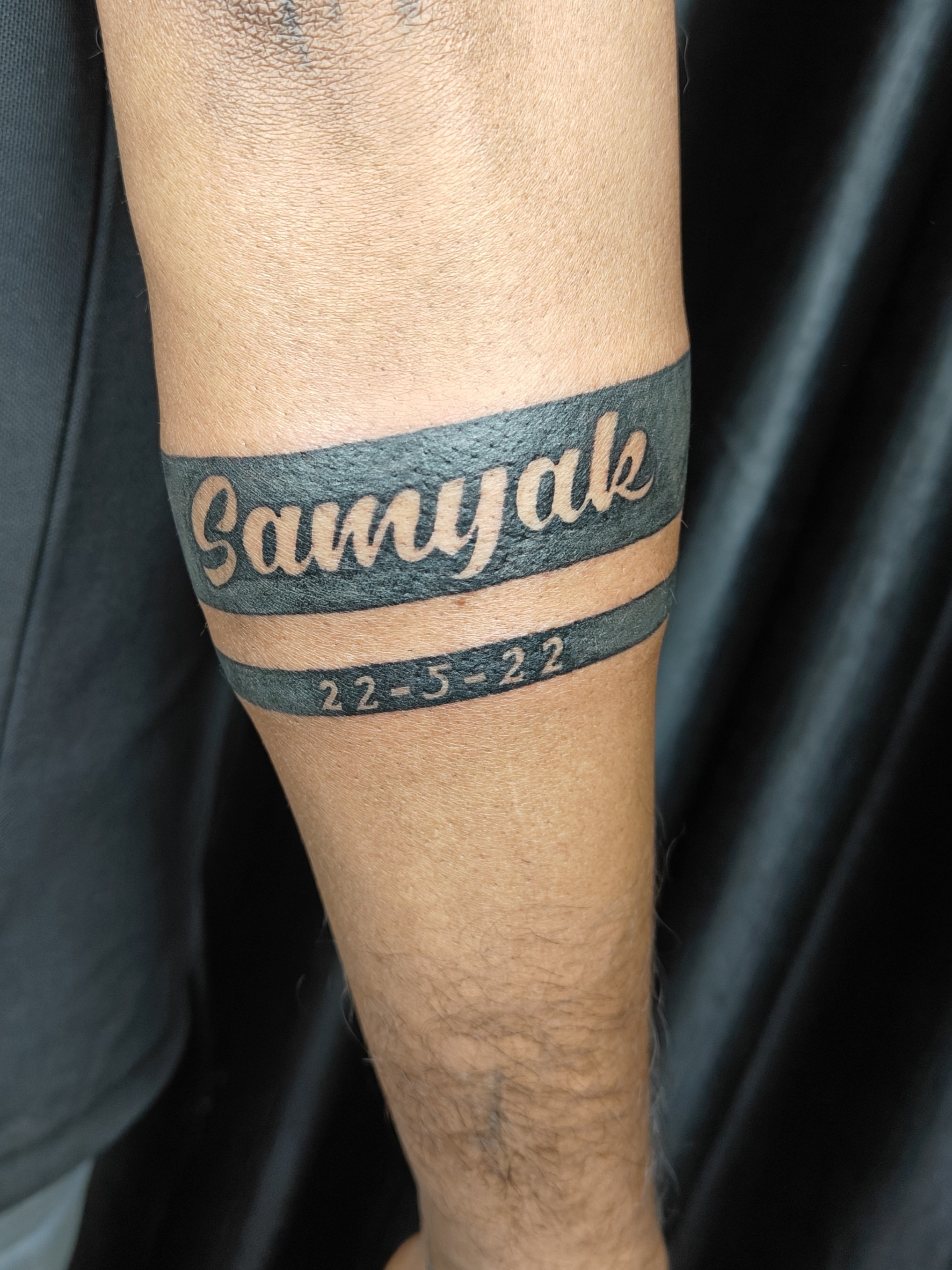 Arm Band 2