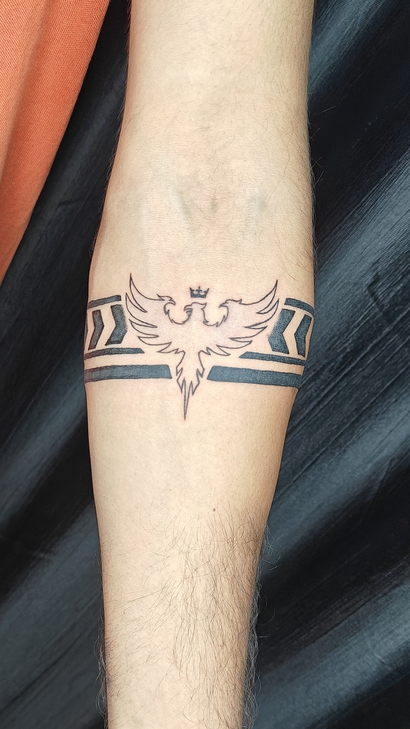 Arm band 1